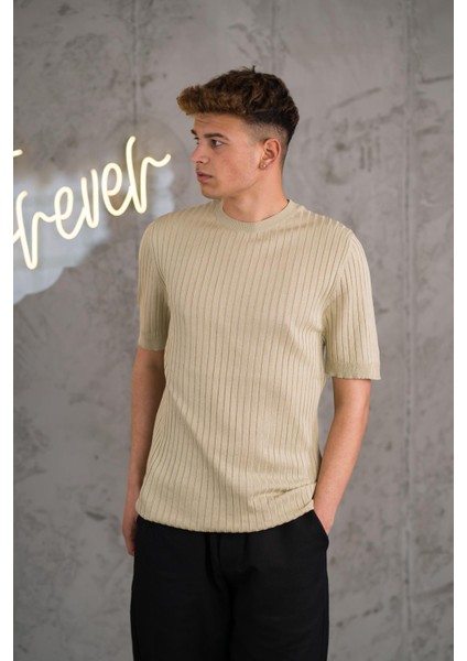 Slimfit Likralı Sıfır Yaka Erkek Tişörtriko T-Shirt fiyatları