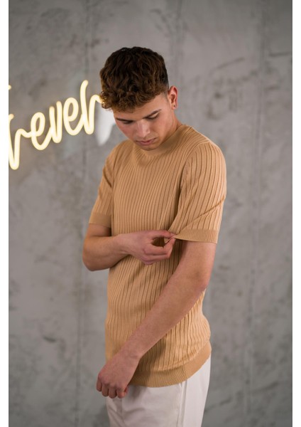 Slimfit Likralı Sıfır Yaka Erkek Tişörtriko T-Shirt fiyatları