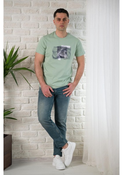 Regular Fit Pamuklu Baskı Detaylı Erkekyazlık T-Shirt