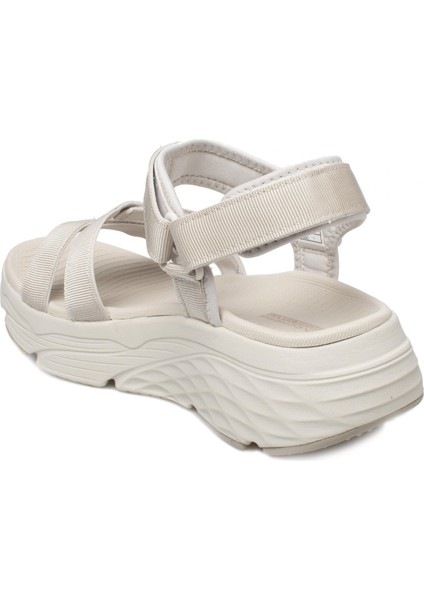 140218 Max Cushioning Lured Kadın Sandalet