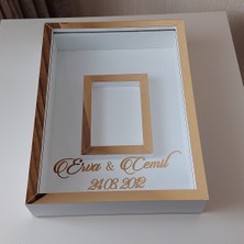 Verda Çerçeve 30X40 cm Yarı Beyaz-Gold Pleksi Gül Anı Çerçevesi! Fotoğraf Çerçevesi! Gül Anı Çerçevesi-Hkm TICARET30X40 cm Yarı Pleksi Gül Anı Çerçevesi! Fotoğraf Çerçevesi! Gül Anı Çerçevesi-Hkm Ticaret