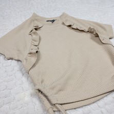 Kız Çocuk Fırfırlı ve Yandan Bağlama Detaylı Crop