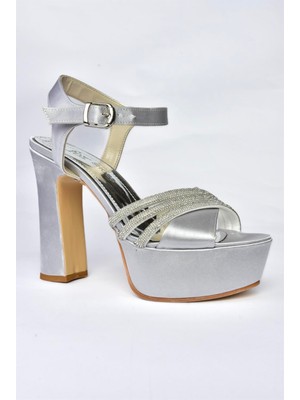 Fox Shoes P246057504 Gümüş Kumaş Platform Topuklu Kadın Abiye Ayakkabı