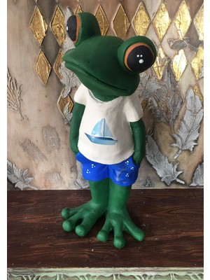 Trendy Dizayn Elleri Cebinde Kurbağa  (Bahçeler Renkleniyor)
