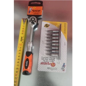 Uzatmalı Cırcır Kolu ve Lokmalı Torx Seti Takımı