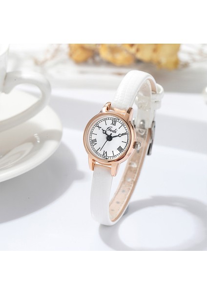 Umee Kadın Vintage Quartz Saat (Yurt Dışından)