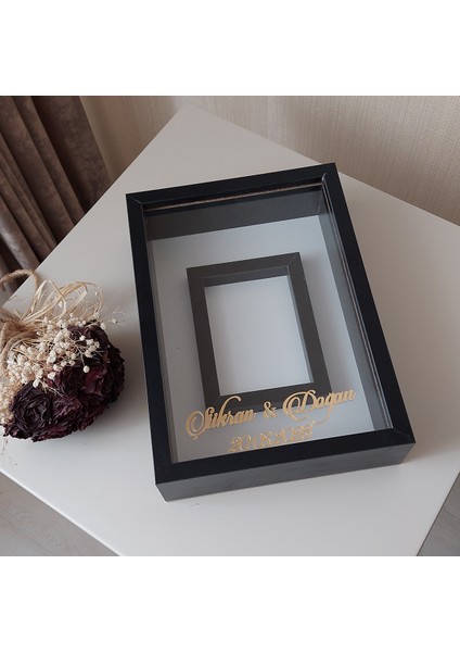 25X35 cm Siyah Fotoğraf Alanlı Model Tasarım Gül Kutusu Anı Çerçevesi! Yeni Model Çerçeve!