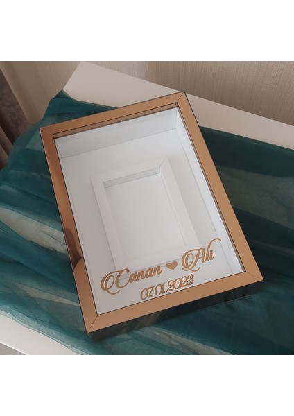 25X35 cm Bronz Pleksi Kaplı Fotoğraf Alanlı Model Tasarım Gül Kutusu Anı Çerçevesi! Yeni Model Çerçeve!