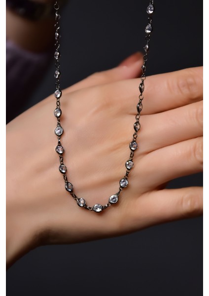 925 Ayar Gümüş Siyah Rodyum Sıralı Zirkon Taşlı Kolye modelleri