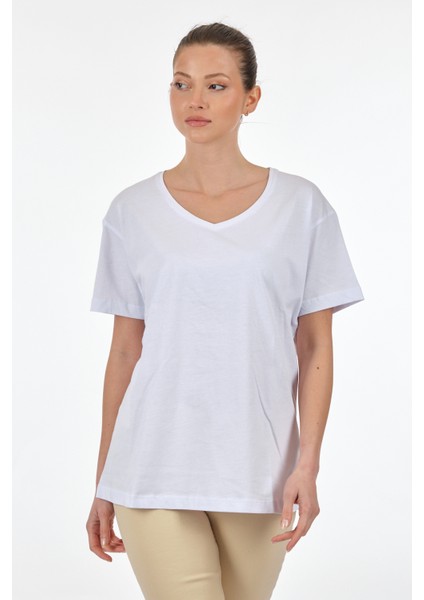 V Yaka Beyaz Kadın T-Shirt 23112001005