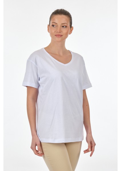 V Yaka Beyaz Kadın T-Shirt 23112001005