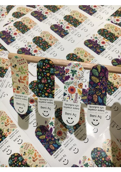 Genç Girişimci Kuşe Sticker - Beni Aç- (2.7x1.5 Cm) 40 Adet