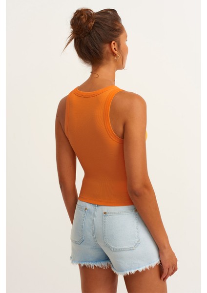 Kadın Hardal Fitilli T-Shirt Halter Yaka Örme Atlet fırsatları