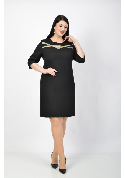 Penceresi Taşlı Truvakar Kollu Büyük Beden Elbise fiyatları