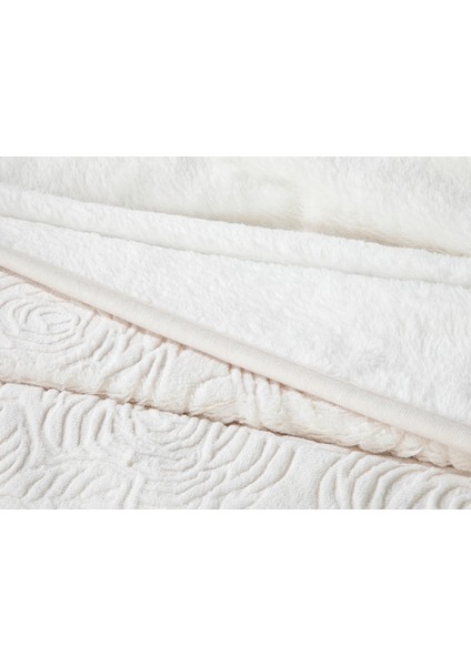 Shabby Rose Emboss Çift Kişilik Battanä±Ye 200 x 220 cm Krem fırsatları