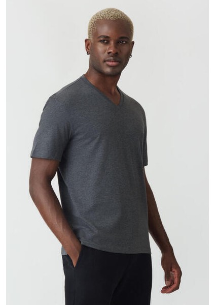 Basic İpek Apreli V Yaka Antrasit Erkek T-Shirt TS22Y22012_D58