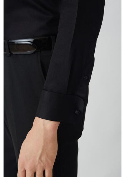Slim Fit Ata Yaka Siyah Erkek Smokin Gömlek GM21Y211350_D99 indirimleri