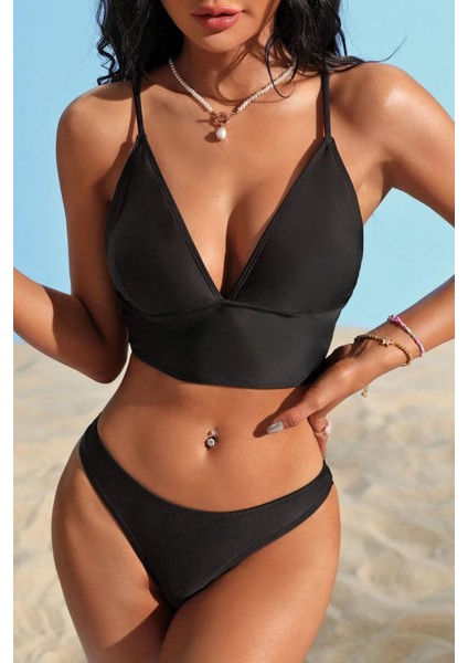 Şık Bikini Altı
