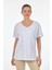 V Yaka Beyaz Kadın T-Shirt 23112001005 1