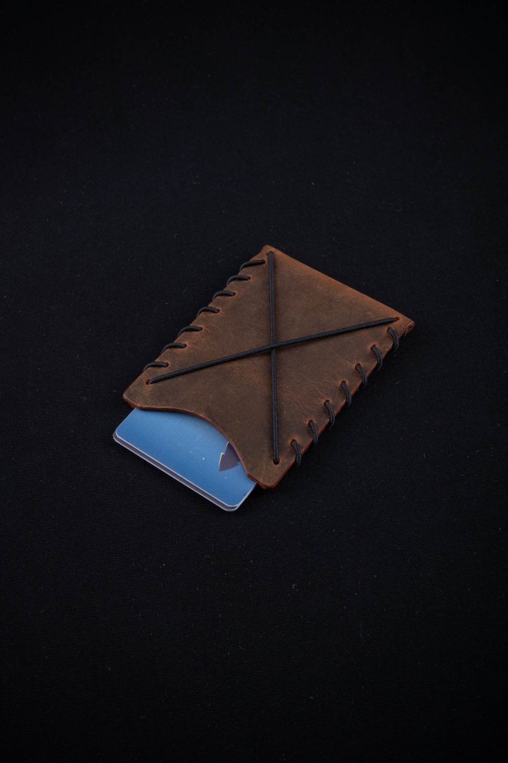 Minimal X Design Minimal x V1 Deri Kartlık - Gerçek Deri El Yapımı Minimalist Tasarım görsel 7