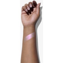 Oriflame The One Illuskin Uzun Süre Dayanıklı Likit Aydınlatıcı