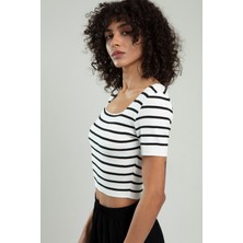 sifu tekstil Kadın Beyaz Renkli Siyah Çizğili Kare Yaka Kısa Kollu Spor Triko Crop Top Badi SFYZ1005
