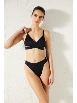 Penti Basic Wrappy Siyah Bikini Üstü