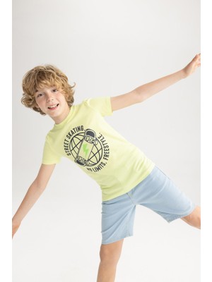 DeFacto Erkek Çocuk Regular Fit Baskılı Kısa Kollu Pamuklu Penye Tişört. X2135A622SP