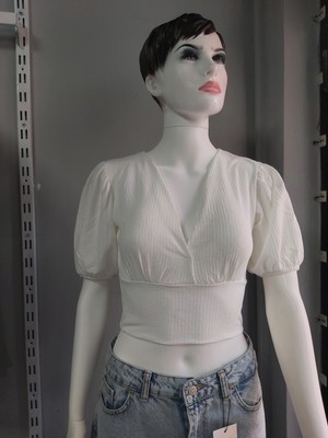 Emjey Beyaz Kruvaze Balon Kol Crop