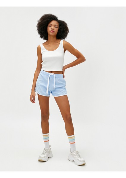 Mini Şort Şerit Detaylı Beli Bağcıklı fiyatları