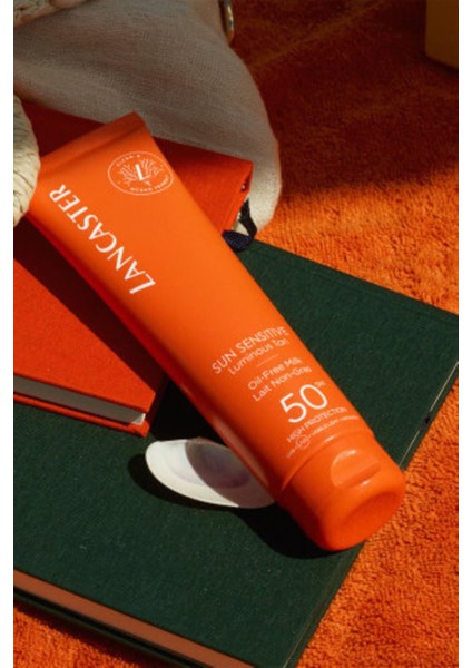 Sun Sensitive Oil Free Milk SPF50 150ML