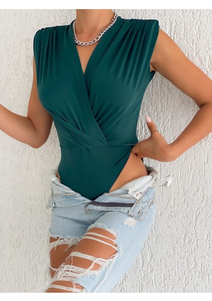 Kadın Vatka Detaylı Kruvaze Yaka Bodysuit fırsatları