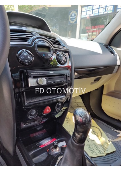 FD Otomotiv Renault Megane 2 Full Set Parlak Siyah Kaplama / Torpido Konsol Set
