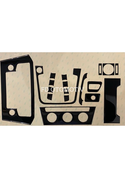 FD Otomotiv Volkswagen Passat B8 Konsol Pianoblack Kaplama Detay