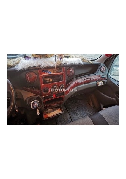 FD Otomotiv Iveco Daily 2006 > Maun Renk Konsol Kaplama