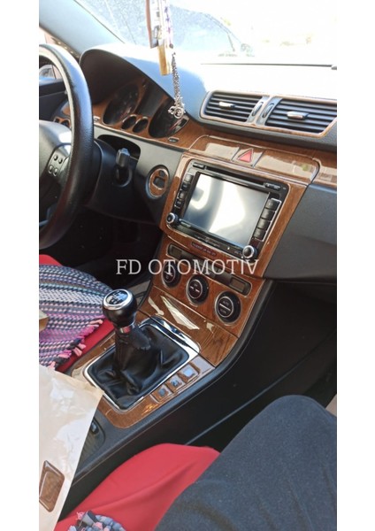 FD Otomotiv Volkswagen ( Passat B6 Fındık Ağacı Desen Full Set ) Torpido Konsol Maun Kaplama