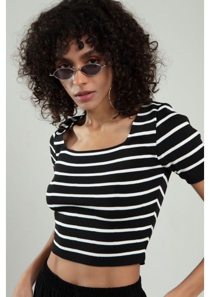 Siyah Renkli Kadın Çizğili Kare Yaka Kısa Kollu Spor Triko Crop Top Badi SFYZ1005 fırsatları