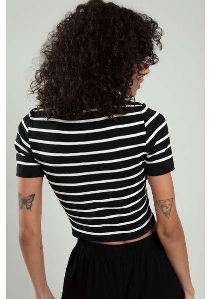 Siyah Renkli Kadın Çizğili Kare Yaka Kısa Kollu Spor Triko Crop Top Badi SFYZ1005 indirimleri