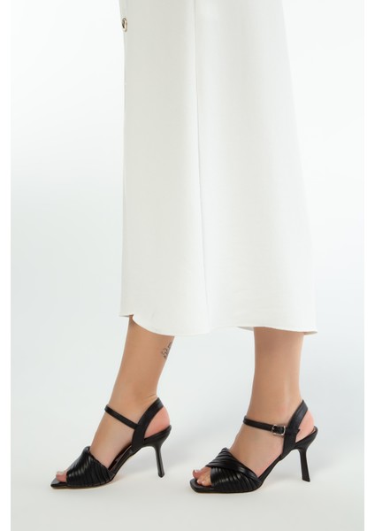 Kadın Derı Topuklu Sandalet 923 590 Bn Sndlt Y23 modelleri