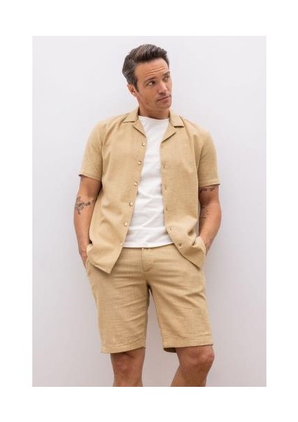 Modern Fit Apaş Yaka Kısa Kollu %100 Pamuk Gömlek Z5189AZ23SM