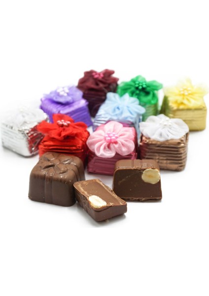 Dökme Çiçek Dekorlu Taş Çikolata Mix (1 Kg)
