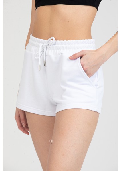Kadın Beli Lastikli Basic Kısa Cepli Şort modelleri