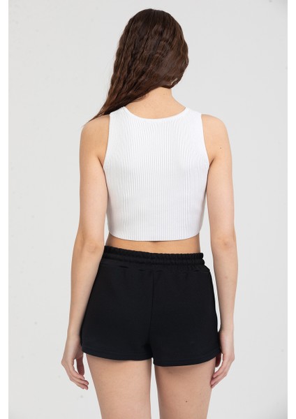 Kadın Beli Lastikli Basic Kısa Cepli Şort fırsatları