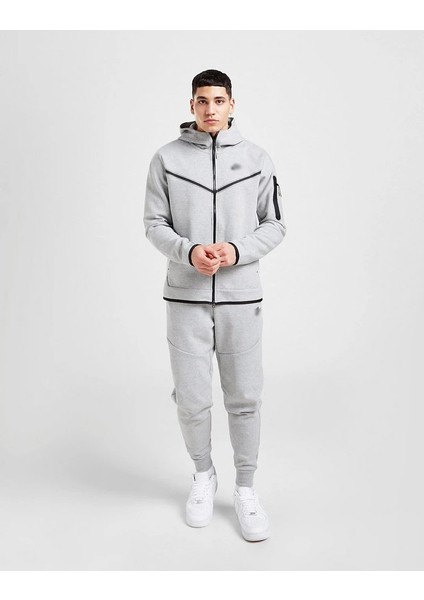 Sportswear Tech Fleece Eşofman Takımı fiyatları