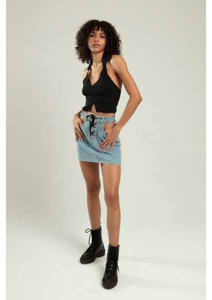 Siyah Renkli Kadın Spor V Açmalı Triko Polo Yaka Crop Top Büstiyer SFYZ1008