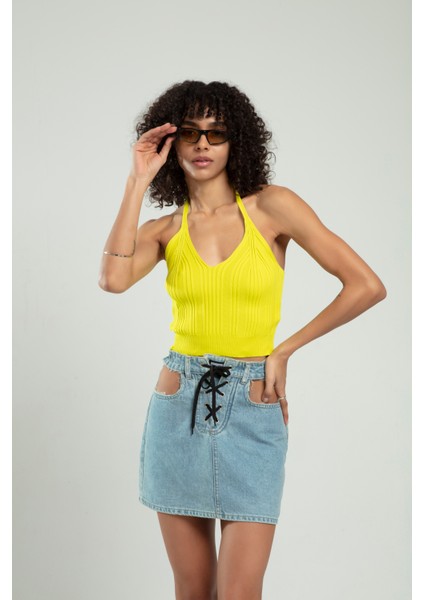 Kadın Sarı Renkli Boyundan Bağlamalı Fitilli Spor Triko Büstiyer Atlet Crop Top SFYZ1009