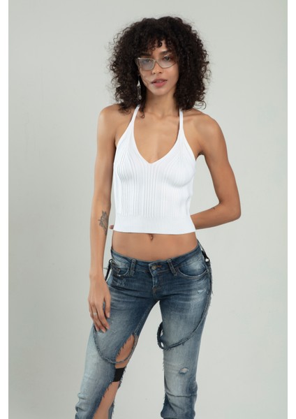 Kadın Beyaz Renkli Boyundan Bağlamalı Fitilli Spor Triko Büstiyer Atlet Crop Top SFYZ1009