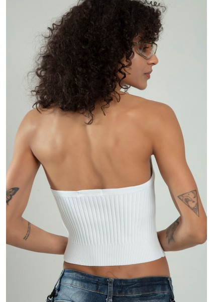 Kadın Beyaz Renkli Boyundan Bağlamalı Fitilli Spor Triko Büstiyer Atlet Crop Top SFYZ1009
