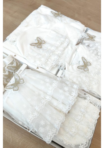 Kız Bebek Dantelli Tütülü Lüks 10 Lu Hastane Çıkışı Set STL6104 indirimleri