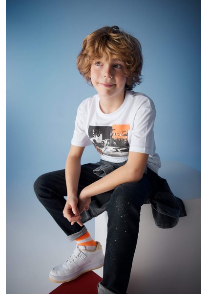 Erkek Çocuk Oversize Fit Bisiklet Yaka Baskılı Kısa Kollu Tişört Z6356A623SM modelleri